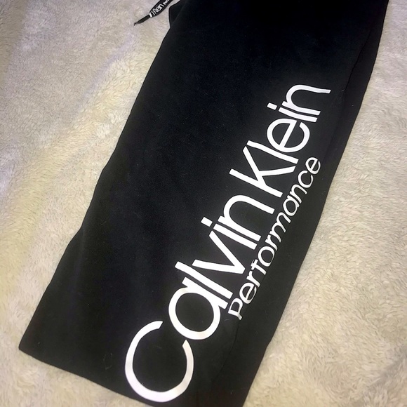 Black Calvin Klein Performace stretch leggings - Picture 3 of 3